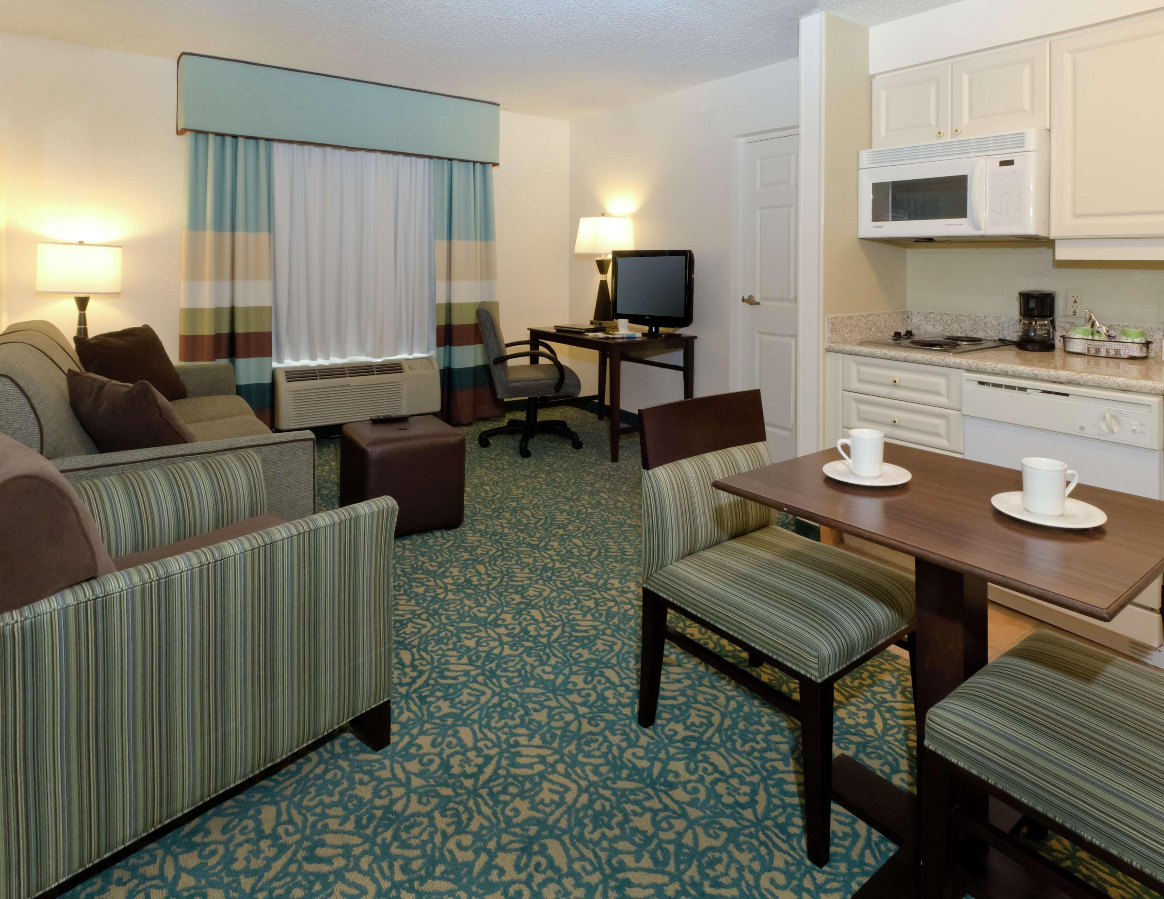 Hampton Inn & Suites Miami-Doral Dolphin Mall Exterior foto