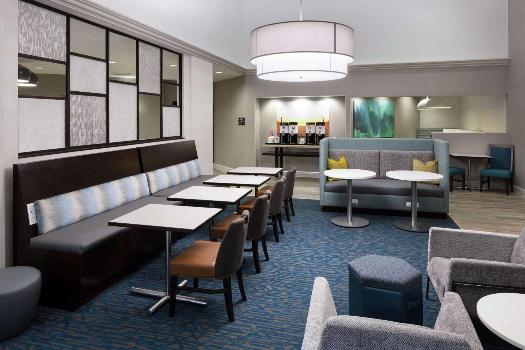 Hampton Inn & Suites Miami-Doral Dolphin Mall Exterior foto