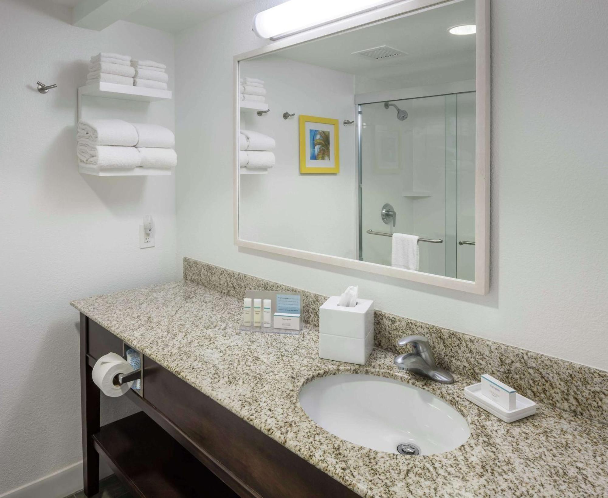 Hampton Inn & Suites Miami-Doral Dolphin Mall Exterior foto